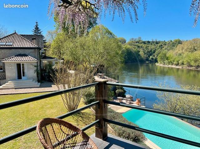 Propriété 6 pièces 151 m²
