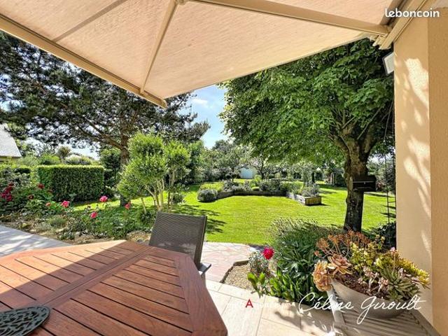 Propriété 6 pièces 151 m²
