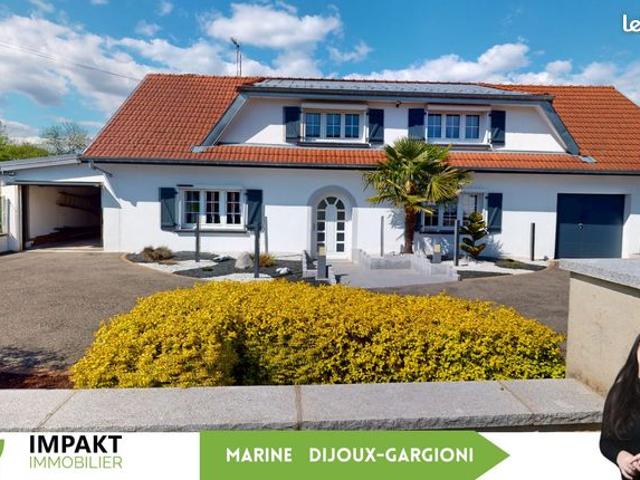 Propriété 6 pièces 151 m²