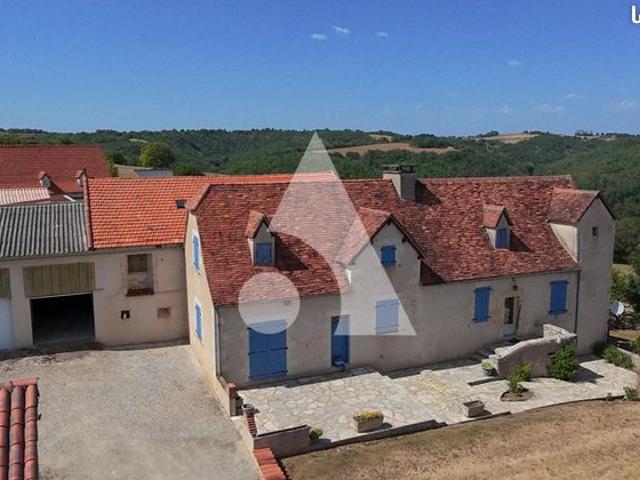 Propriété 6 pièces 151 m²