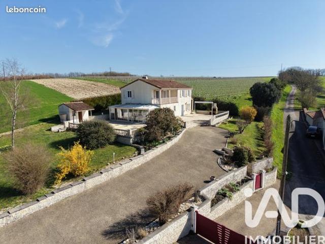 Propriété 6 pièces 151 m²