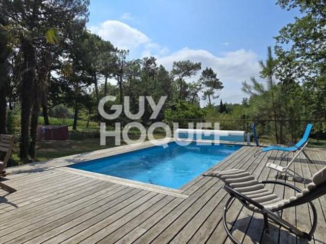 Propriété 6 pièces 152 m²