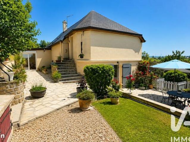 Propriété 6 pièces 152 m²