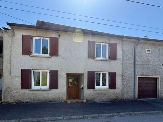 Propriété 6 pièces 153 m²