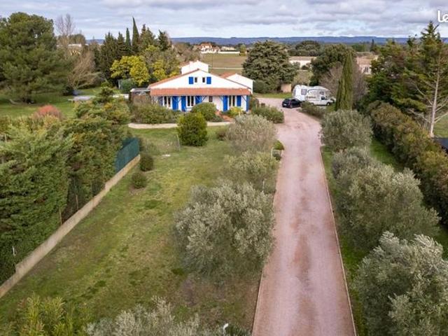 Propriété 6 pièces 153 m²