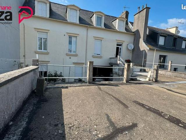 Propriété 6 pièces 153 m²