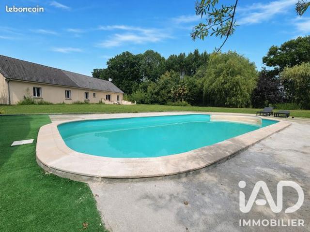 Propriété 6 pièces 164 m²