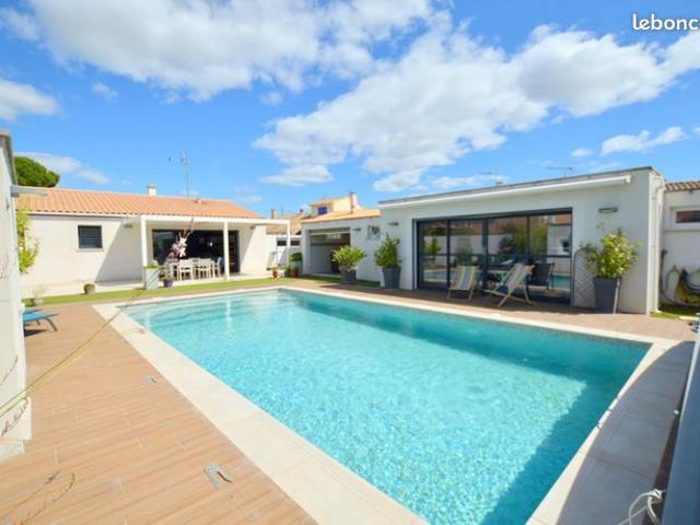 Propriété 6 pièces 164 m²