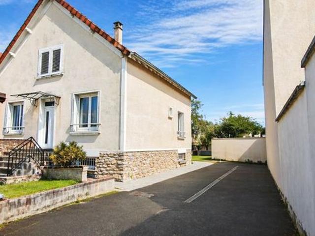 Propriété 6 pièces 164 m²