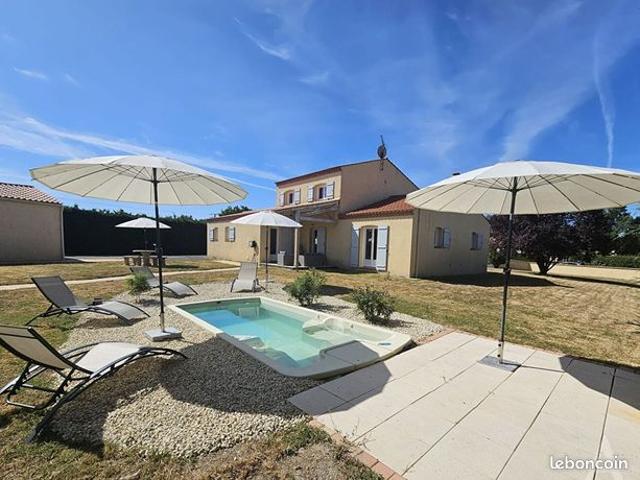Propriété 6 pièces 165 m²