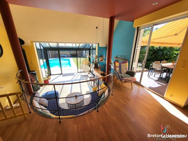 Propriété 6 pièces 165 m²