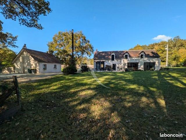 Propriété 6 pièces 165 m²