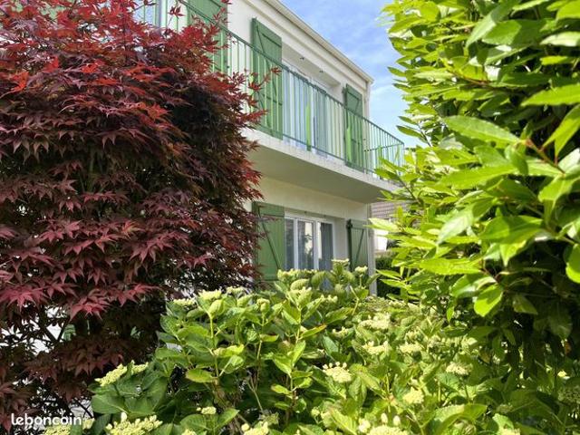 Propriété 6 pièces 165 m²