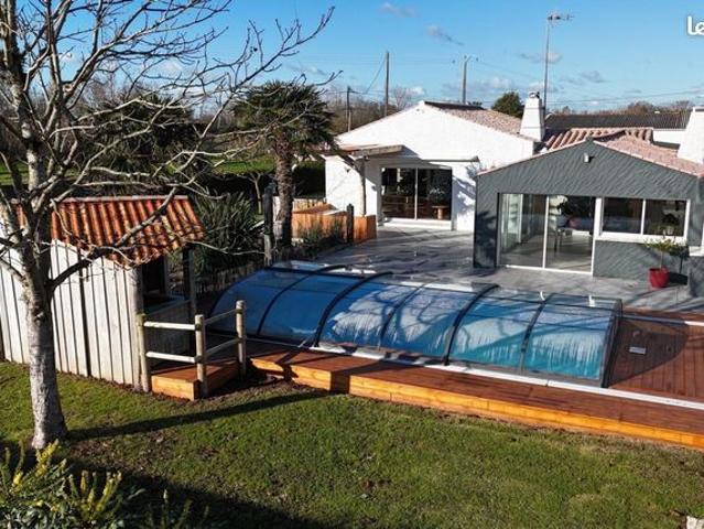 Propriété 6 pièces 165 m²