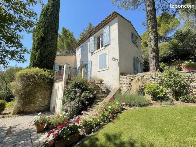 Propriété 6 pièces 165 m²