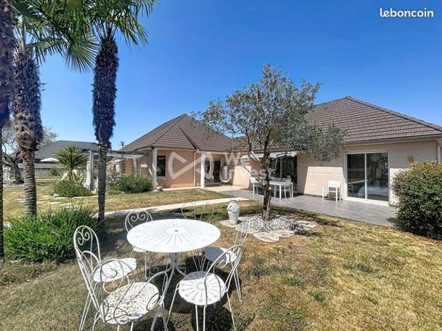 Propriété 6 pièces 165 m²