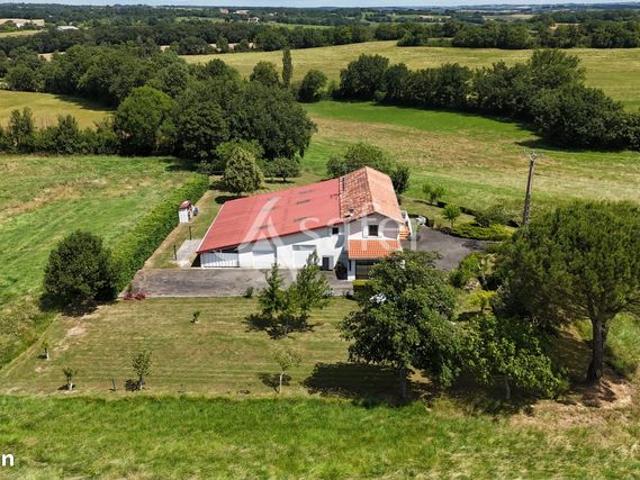 Propriété 6 pièces 165 m²