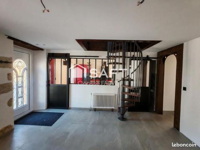 Propriété 6 pièces 166 m²