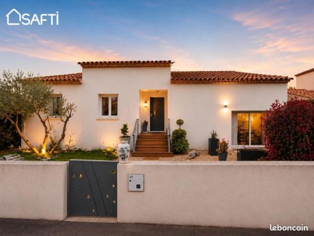 Propriété 6 pièces 166 m²
