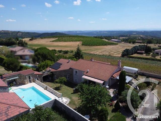 Propriété 6 pièces 166 m²