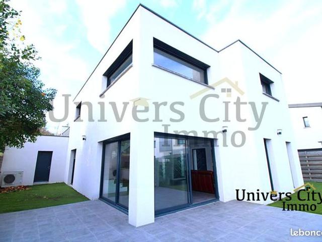 Propriété 6 pièces 167 m²
