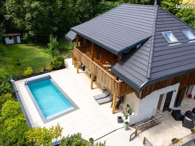 Propriété 6 pièces 167 m²