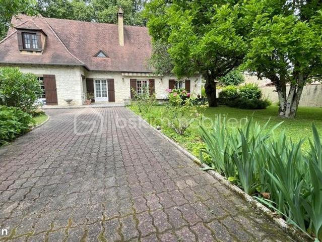 Propriété 6 pièces 167 m²
