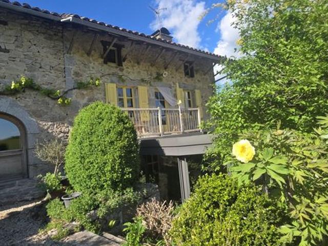 Propriété 6 pièces 167 m²