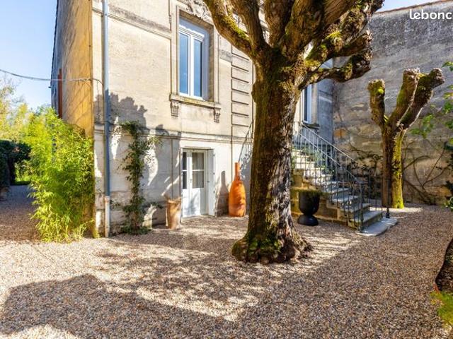 Propriété 6 pièces 167 m²