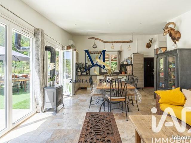 Propriété 6 pièces 168 m²