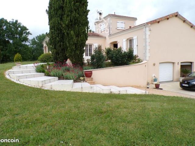 Propriété 6 pièces 168 m²