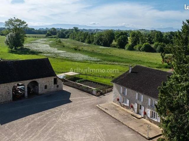 Propriété 6 pièces 168 m²