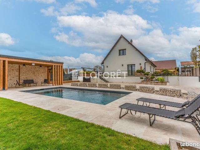 Propriété 6 pièces 168 m²