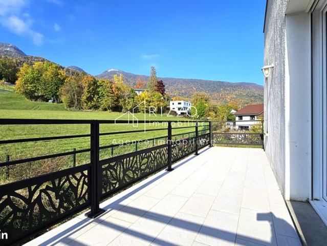 Propriété 6 pièces 168 m²