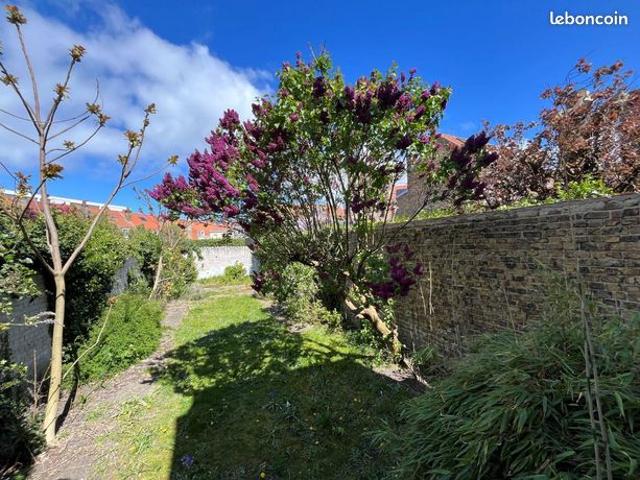 Propriété 6 pièces 169 m²