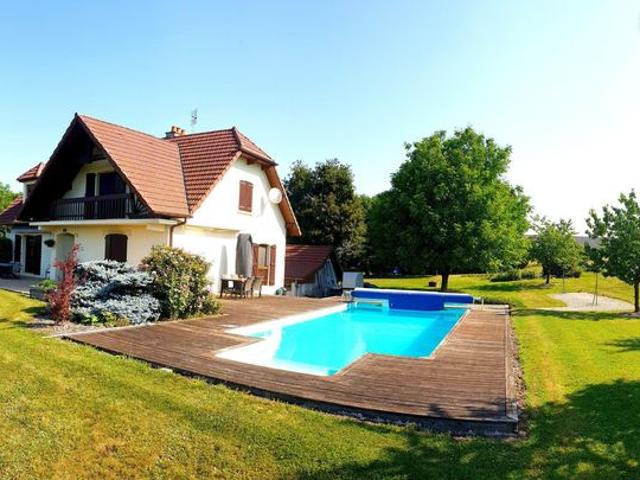 Propriété 6 pièces 169 m²