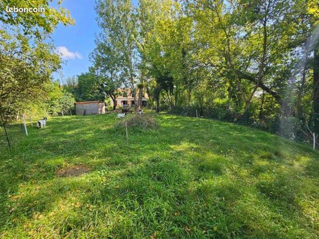 Propriété 6 pièces 169 m²