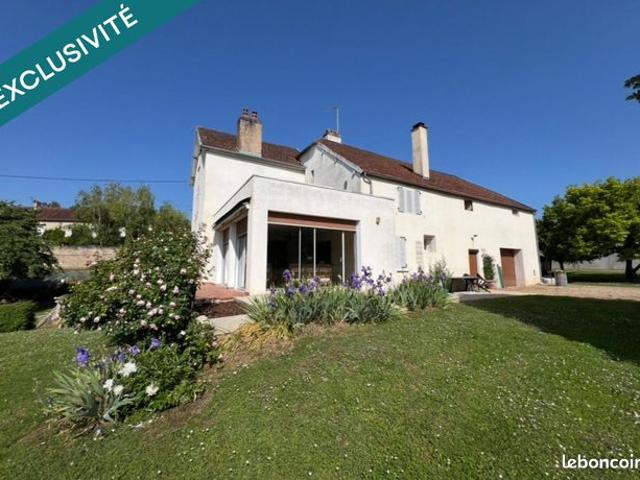Propriété 6 pièces 169 m²