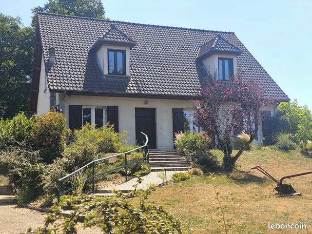 Propriété 6 pièces 169 m²