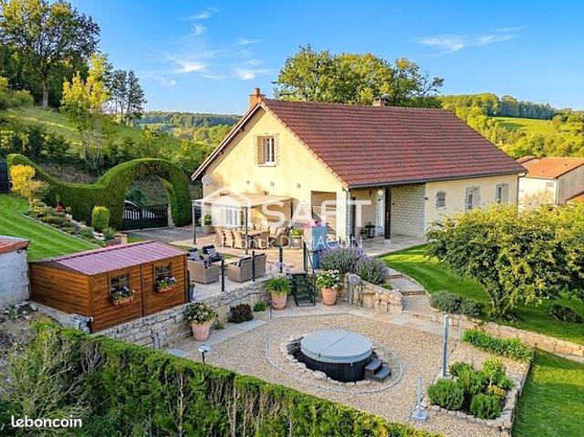 Propriété 6 pièces 169 m²