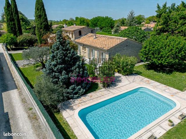 Propriété 6 pièces 160 m²
