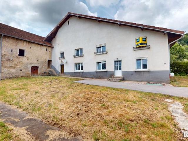 Propriété 6 pièces 143 m²