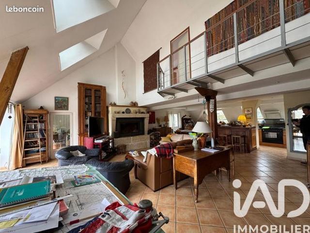Propriété 6 pièces 160 m²