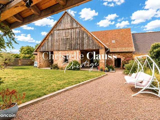 Propriété 6 pièces 160 m²