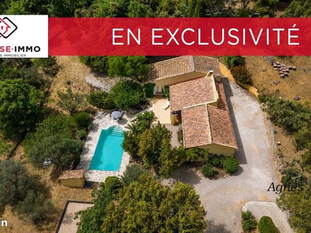 Propriété 6 pièces 160 m²