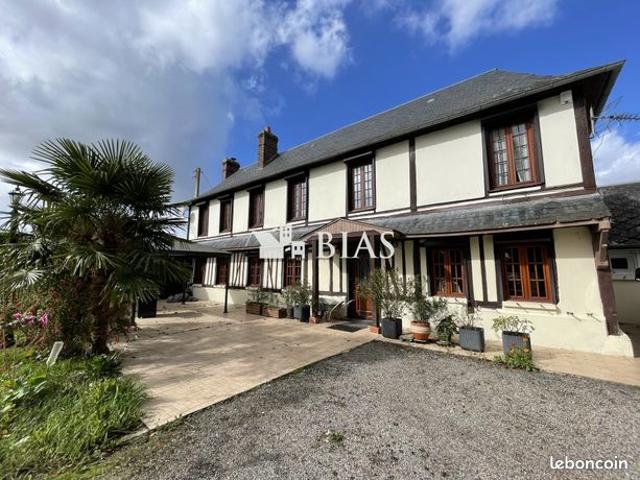 Propriété 6 pièces 160 m²