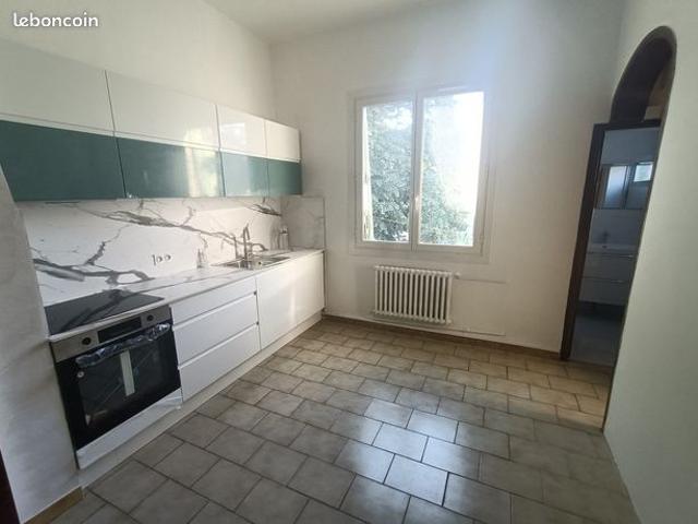 Propriété 6 pièces 160 m²