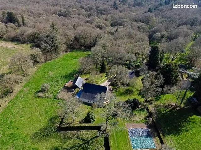 Propriété 6 pièces 160 m²