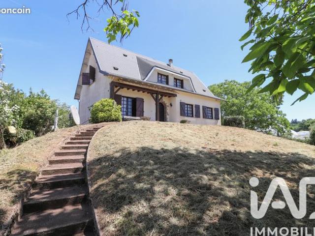 Propriété 6 pièces 160 m²