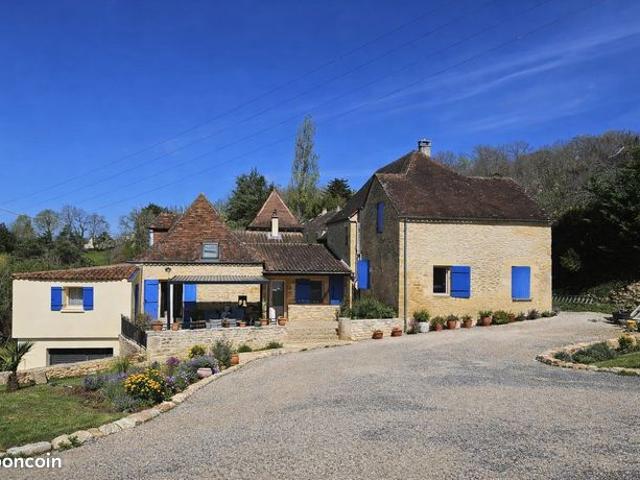 Propriété 6 pièces 160 m²